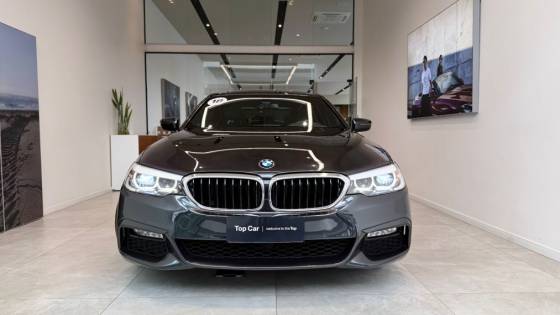 BMW 530i 2.0 16V TURBO GASOLINA M SPORT AUTOMÁTICO BMW 530i 2.0 16V TURBO GASOLINA M SPORT AUTOMÁTICO